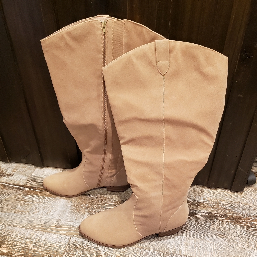 Womens Extra Wide Calf Boots
